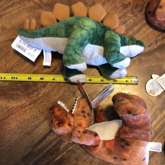Wild Republic Mini Stegosaurus and Mini T-Rex - Picture 6 of 8
